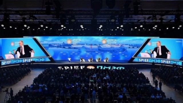 🌍 НОВЫЙ МИРОПОРЯДОК:БРИКС vs G7  КТО ЗАВТРАШНИЙ ДЕНЬ?  

Пока G7 напоминает старую, уставшую,путану