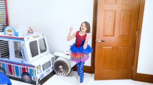 Miss Katy|Мисс Кэти Катя собирается на вечеринку