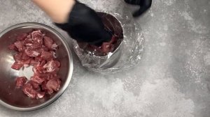 КАК ПРИГОТОВИТЬ ВЕТЧИНУ В ВЕТЧИННИЦЕ В ДУХОВКЕ? Вкусная, из свинины, вместо колбасы на бутерброды