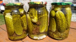 Кисло-сладкие маринованные огурчики на зиму