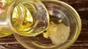 Бородинские сухарики с чесноком в духовке