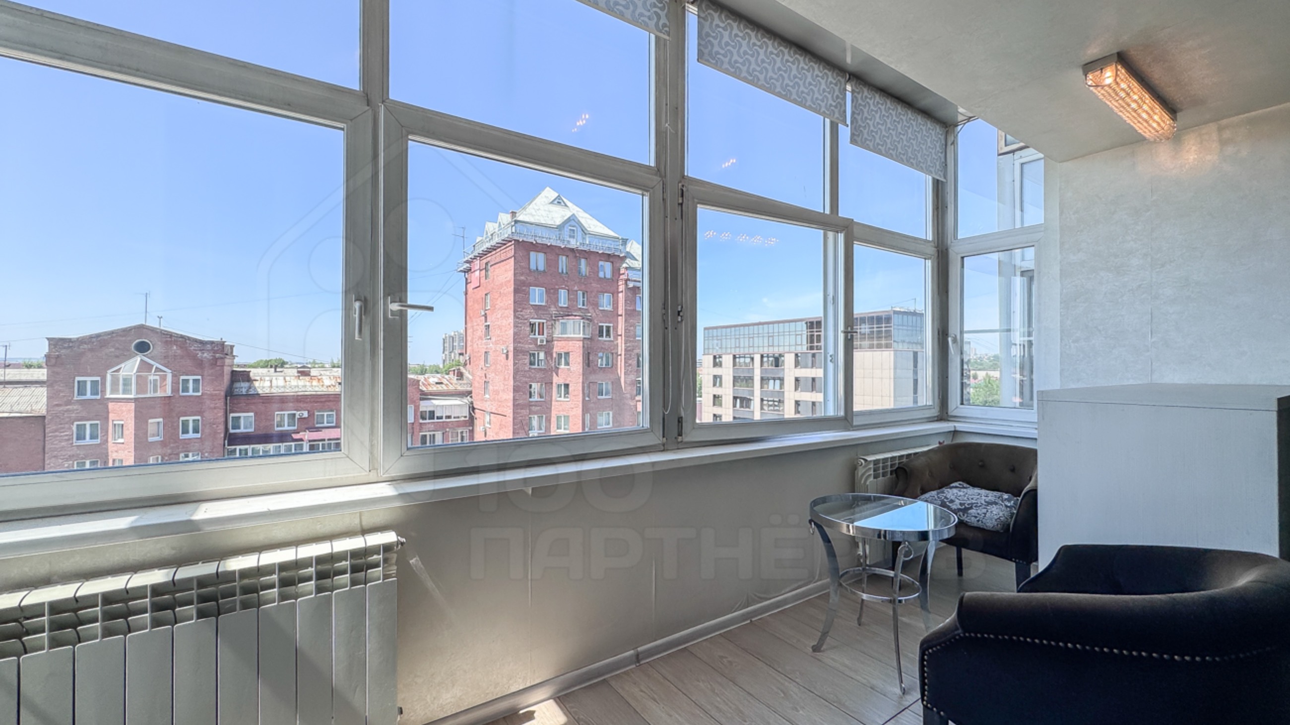 Рум-тур по 4-к квартире в центре Иркутска - ул. Фридриха Энгельса, 10 (продажа) смотреть онлайн