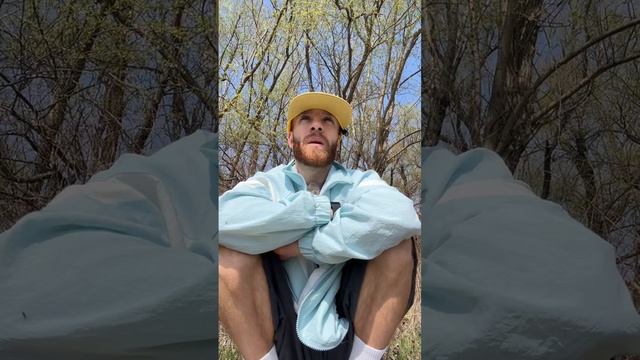 Йога — это не только асаны! Как она влияет на осознанность и жизнь? 🧘♂️