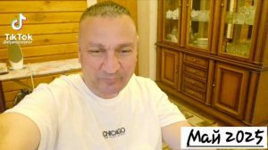 Чай на фоне красивой машины )))