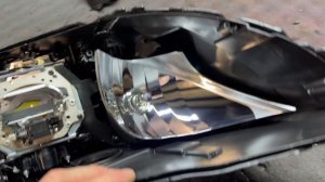 Volvo v40 - ремонт фар, замена линз на диодные Expression Drive