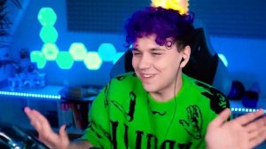 Милс PLAY - БОГАТЫЕ ШКОЛЬНИКИ в LIKEE 😂 ЧТО ТВОРЯТ ДЕТИ В ЛАЙКЕ 😂 ПОПРОБУЙ НЕ ЗАСМЕЯТЬСЯ в LIKEE