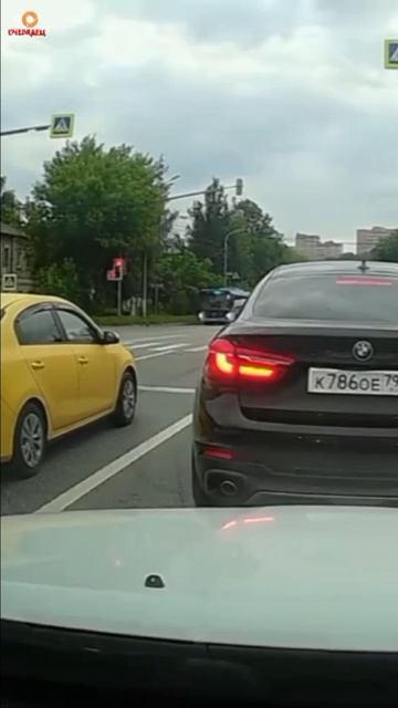 Подборка ДТП и аварий, снятых на видеорегистратор