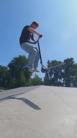 Вадим Петраков демонстрирует мощь Replay! #novatrack #scooter