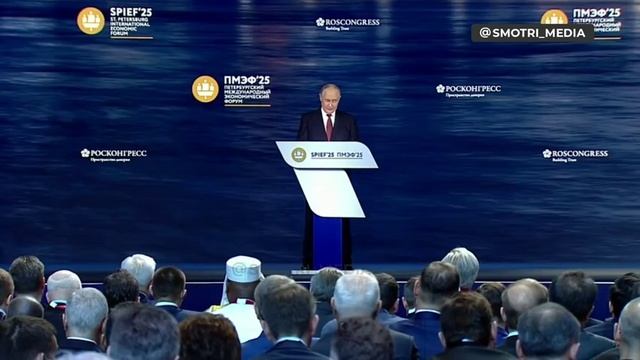 Путин предложил запустить проекты по извлечению ценных компонентов из миллионов тонн вредных отходов