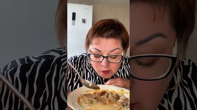 Мои шикарные щи/Ем щи, как а детстве/Мукбанг