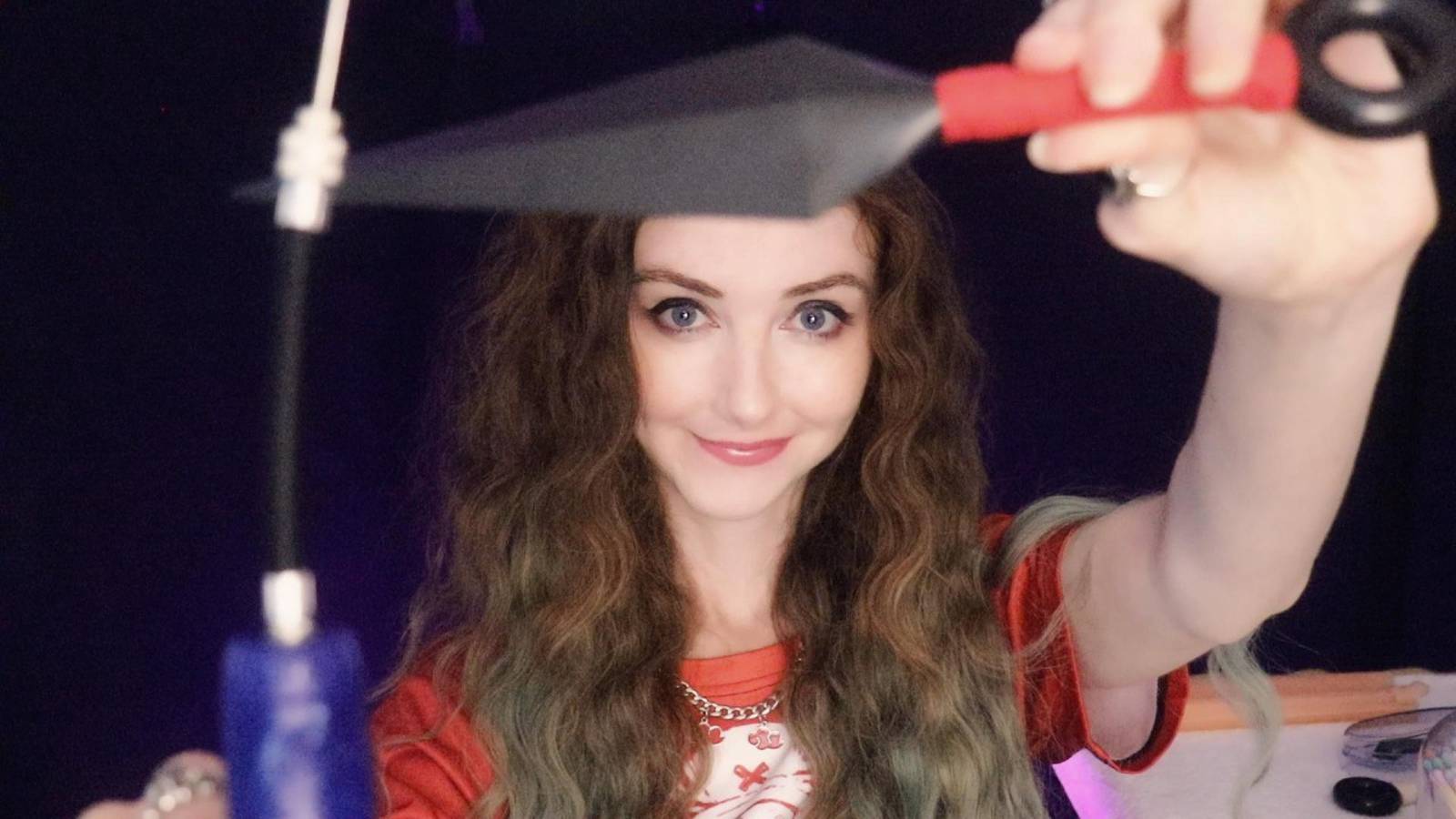 [VisualSounds1 ASMR] Measuring Your Face With The Wrong Tools