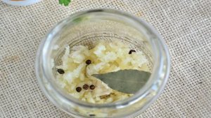 Болгарский перец с чесноком на зиму