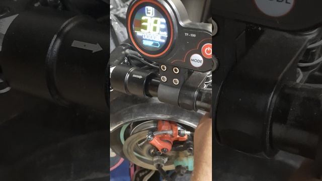 Accesstyle Storm 50S, Контроллер двигателя и TF-100 от Kugoo M5, 48V30A. Установка холлов.