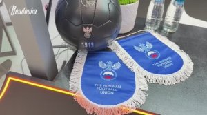 Readovka подписала свое первое соглашение на полях ПМЭФ — теперь мы сотрудничаем с РФС!