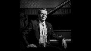 Владимир Агафонников (фортепиано) Запись с концерта.