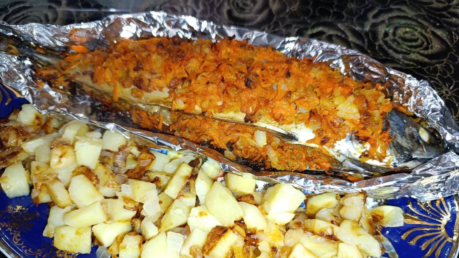 Скумбрия запеченная с зажаркой.
