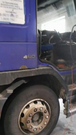 Это жесть )) Volvo FH с проводкой из строительных проводов )))