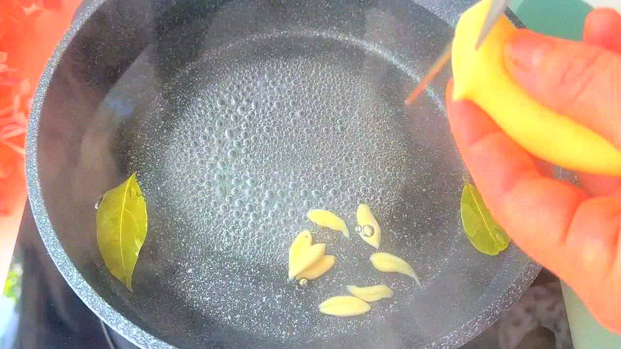 ВОДА + МУКА = ШЕДЕВР! ЭТО БЛЮДО ЕДЯТ ДВАЖДЫ В ДЕНЬ – ВКУСНО, ПРОСТО, ДЁШЕВО! ПОПРОБУЙТЕ СЕЙЧАС!