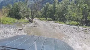ДЖИПИНГ с БРЫЗГАМИ по водным преградам. Архыз