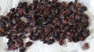 Бисквит с изюмом