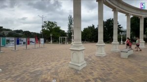 Выставка в честь 100-летия "Артека" открылась в центре Керчи