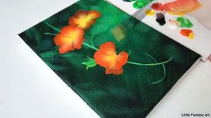 Как нарисовать цветы на зелёном фоне