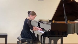 И.Крамер Этюд До-мажор", Э.Григ "Поэтическая картинка" (февраль 2020)