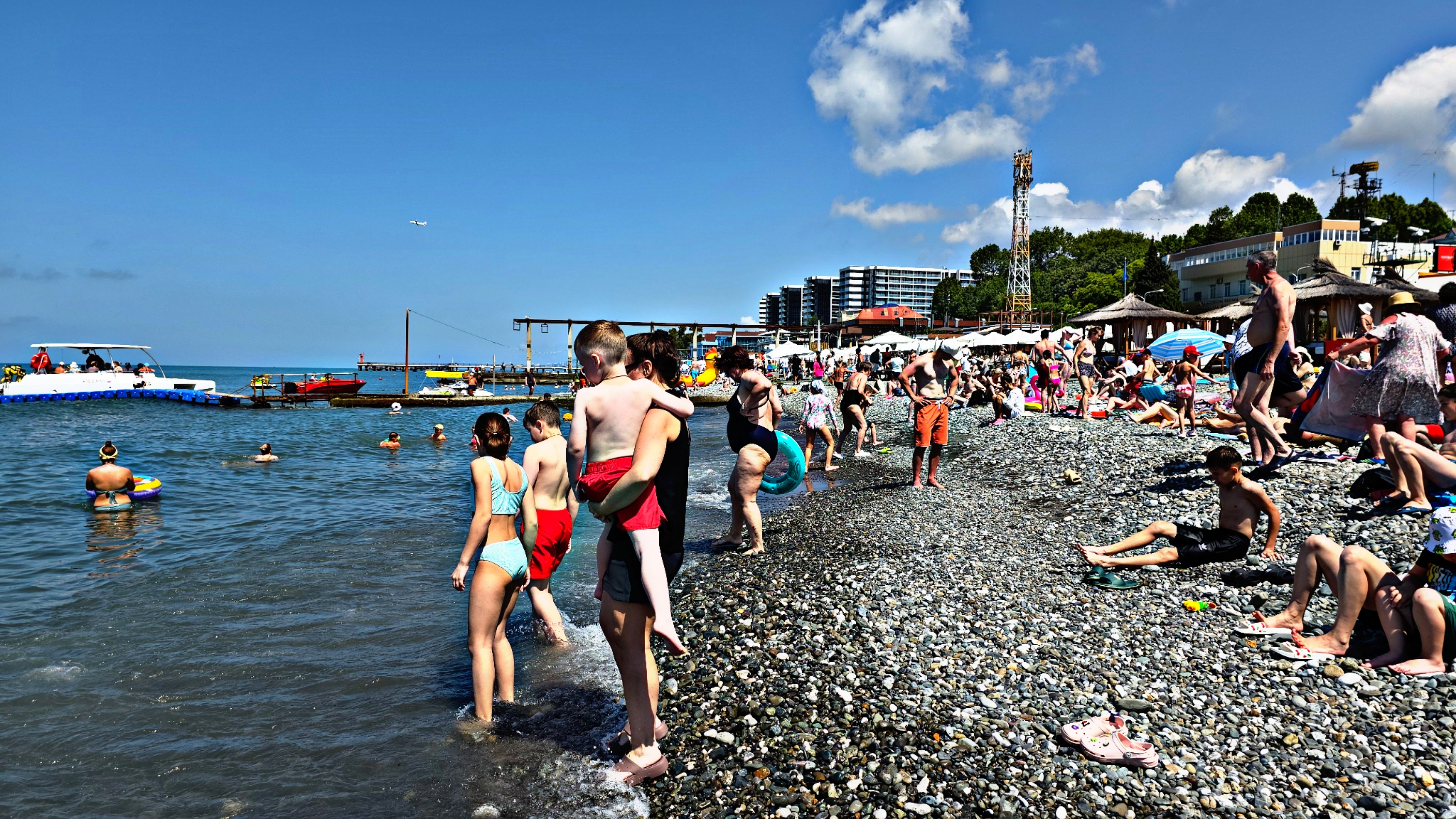 ✅️⛱️20 ИЮНЯ В АДЛЕРЕ: +24°ТЕПЛА, НАБЕРЕЖНАЯ АДЛЕРА С ЛУЧШИМИ ПЛЯЖАМИ И МЕСТАМИ. ЦЕНЫ И ДОСТУПНОСТЬ