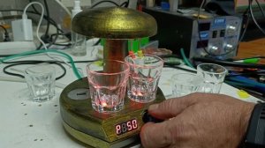 Распечатанный на 3д принтере наливатор (бармен)