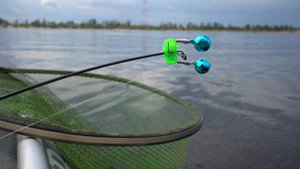 Нашёл тропу где ходит крупный лещ. Эти рыбины клюют дуплетами. Рыбалка на крупного леща