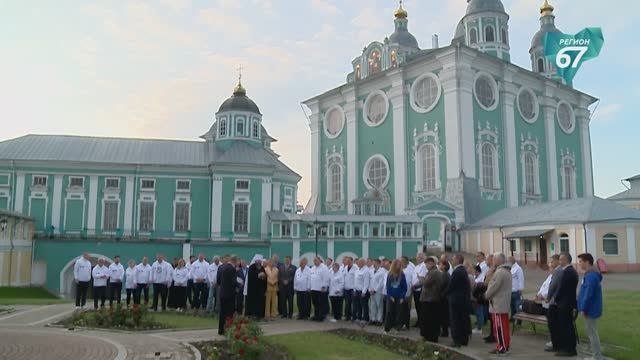 В Смоленск приехали участники автопробега «Дорогами Победы»