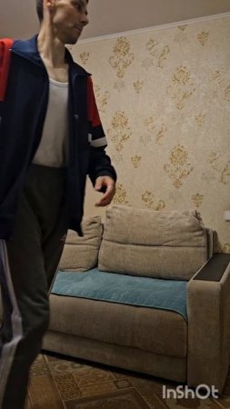 Люблю того кто-то зеркале)) #shorts #юмор #песни #эгоистка #zivert #зиверт #семья #дети