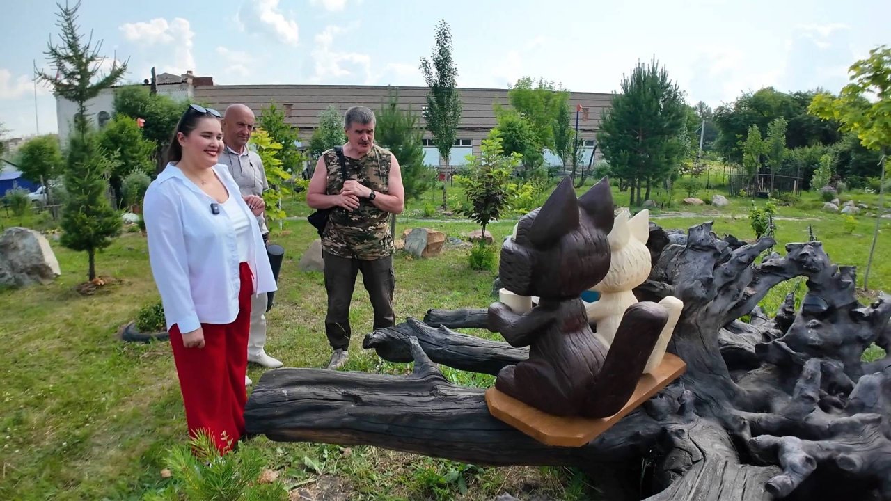 Рядом с велодорожкой появились новые фигуры