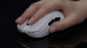 Ajazz AJ179 PRO — беспроводная игровая мышь с сенсором PAW3395, обеспечивающим высокую точность.