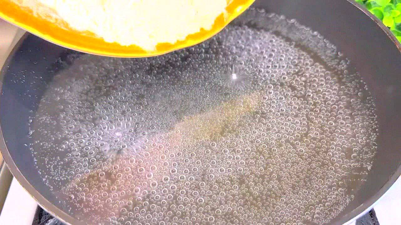 Мука + кипяток = ВОСТОРГ! Секретный рецепт от мамы — все просят добавки! Просто, быстро, вкусно!