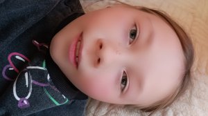 Играем в Красную дверь Жëлтую дверь 2 часть