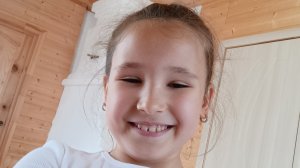 Играем в Красную дверь Жëлтую дверь 1 часть