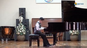 Колесов Николай
Э. Григ Ноктюрн ор. 54 №4
преподаватель Лебедев Сергей Иннокентьевич