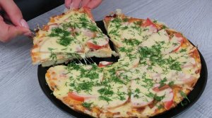 Самый вкусный завтрак это пицца из батона на сковороде! Можно использовать даже вчерашний батон.