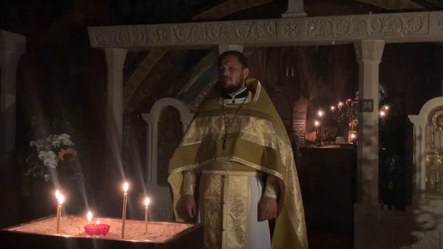 Проповедь о. Андрея после чтения Евангелия за ночной Литургией в храме Трех святителей на Кулишках