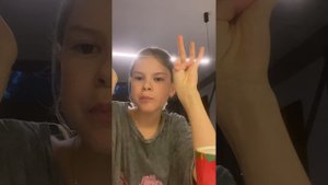 Пока записывала видео у меня ИСЧЕЗЛА мармеладка!!! КТО УВИДЕЛ КУДА ОНА ПРОПАЛА???