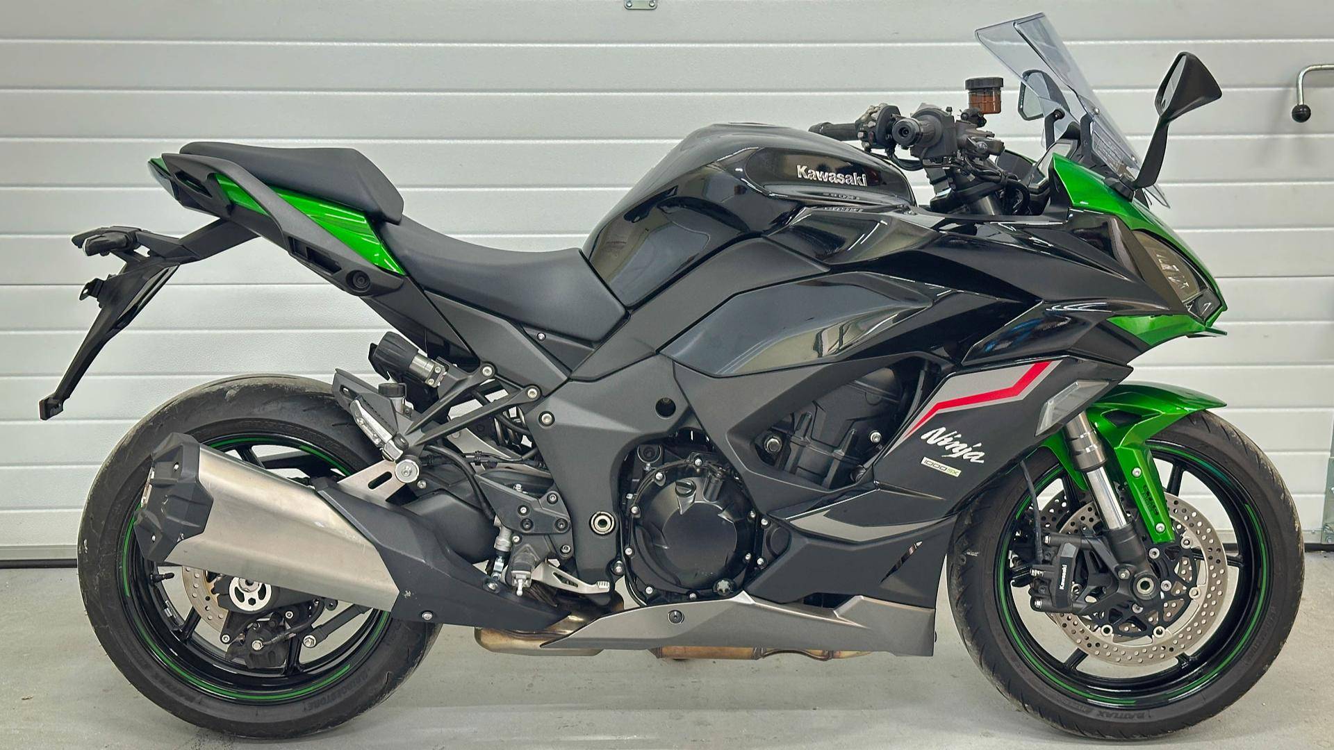 Kawasaki NINJA1000 - ZXT02K-032225