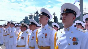 В учебных заведениях Минобороны по всей стране проходят выпускные