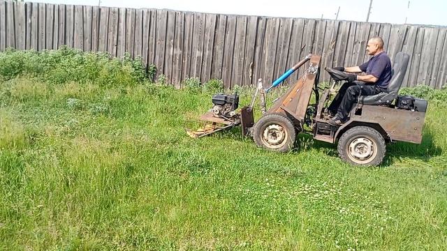 самодельный мини погрузчик