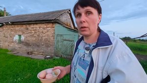 Домик у Церкви Сельская жизнь. И красить не надо