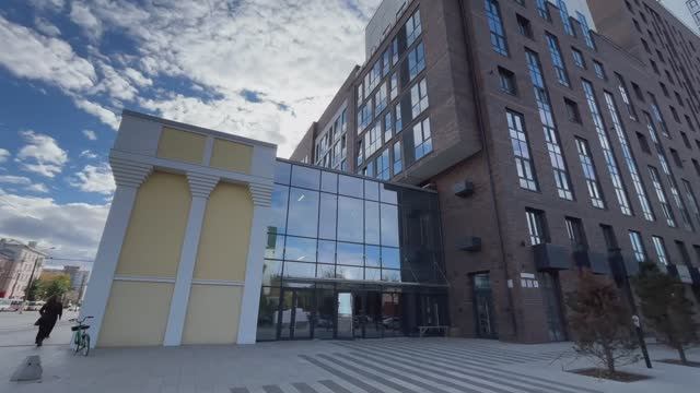 Инвестиционное предложение: коммерческое помещение в ЖК «Локомотив», центр Барнаула