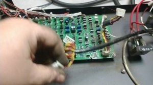 Ферритовое кольцо на газовой трубке в сварочном. Прикол разработчиков или смекалка.