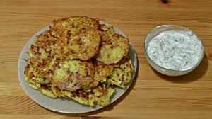 Вкусные Картофельные Драники с Кабачком со Сметанным Соусом! Рецепт Картофельных Драников