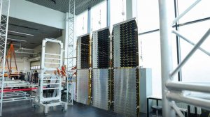 Собянин сообщил о начале выпуска в Москве космических солнечных батарей