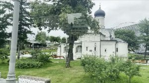 От Театральной площади едем на Васильевский спуск к Кремлю.